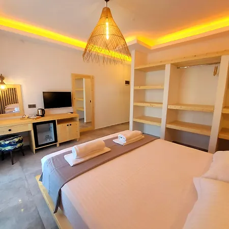 Palamut Butik דטקה