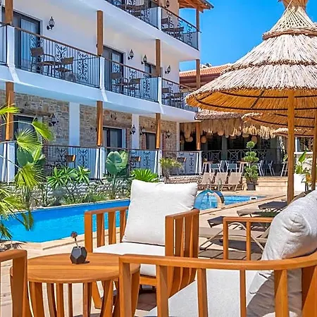 Palamut Butik فندق داتْشا
